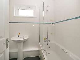 Harcombe House Bungalow 2