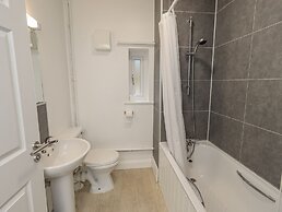 Jubilee Three Bedroom House Pet Free
