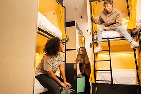 Petit Hostel Palacio Real