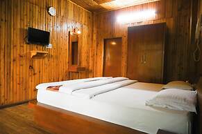 Aranya Jungle Resort
