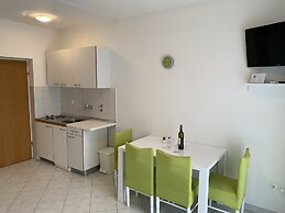 Apartments Pulic