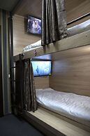 Sanor Capsule Hotel - Hostel