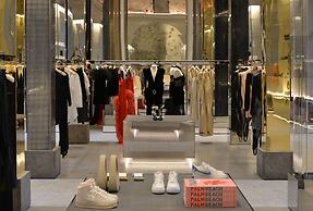 Portrait Milano - Lungarno Collection