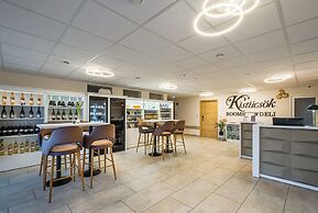 Kistücsök Food & Room