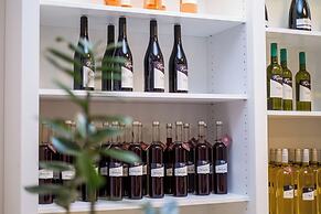 Kistücsök Food & Room