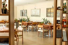 Kistücsök Food & Room