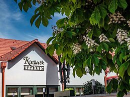 Kistücsök Food & Room