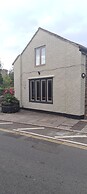 1 Bed Loft - Sleeps 2 - Parking - Wifi