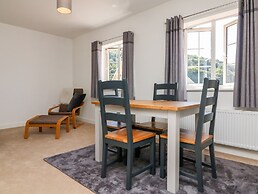 1 Marsh Gardens
