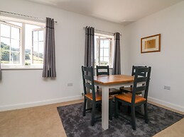 1 Marsh Gardens