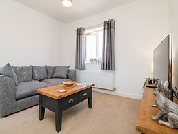 1 Marsh Gardens