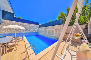 Nergiz Villas