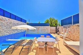 Nergiz Villas