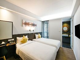 Kitzio House Hotel