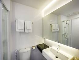 Kitzio House Hotel