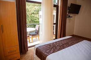 Ndaru Luxury Suites
