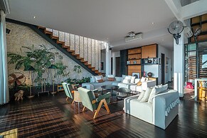 Penthouse Sunset Seabreeze