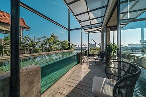 Penthouse Sunset Seabreeze