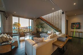 Penthouse Sunset Seabreeze