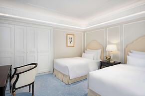 The Plaza Doha, LXR Hotels & Resorts