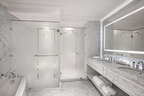 The Plaza Doha, LXR Hotels & Resorts
