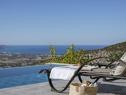 3-bdr Villa With Stunning Infinity Pool