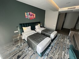 Hotel Address 9D