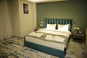 Hotel Address 9D
