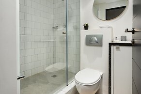 The Rockwell 213