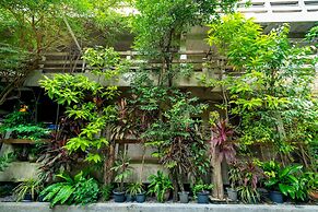 Mac Garden Resort