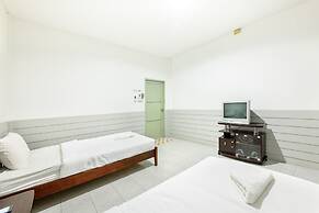 Mac Garden Resort