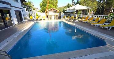 Pine Hotel Ayvalık