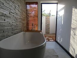 Gem in the bush lodge