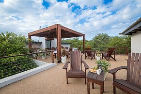 Gem in the bush lodge