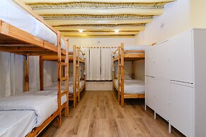 Raybo Hostel