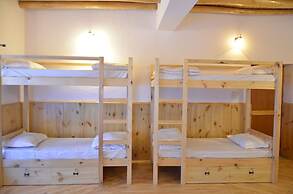 Raybo Hostel