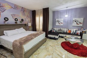 Basha Hotel & Restaurant