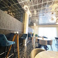 Basha Hotel & Restaurant