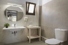 Makis Hotel Skala