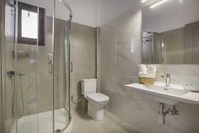 Makis Hotel Skala