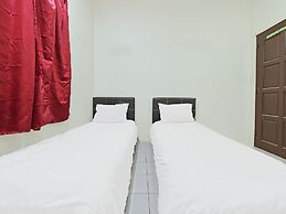 Oyo 90596 Casaria Inn