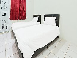 Oyo 90596 Casaria Inn