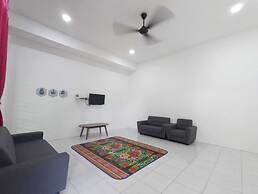 OYO Homes 90606 Casaria Cherating