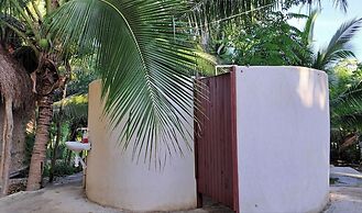 Cayuco Maya