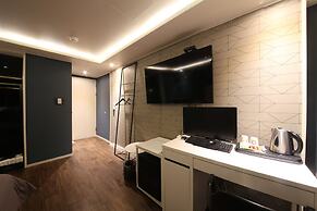 Hotel Frenchcode