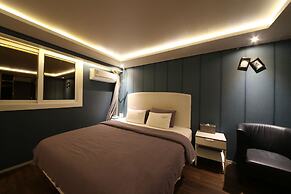 Hotel Frenchcode
