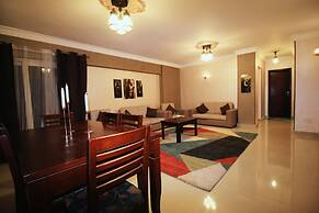 Golden Charming 3-bed Apartment in Cairo