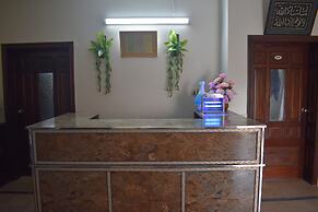 Neelum Guest House