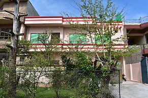 Neelum Guest House