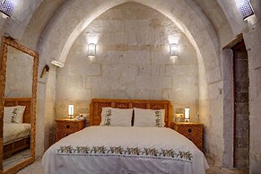 Aşk-ı Nare Cave Hotel
